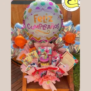Arreglo de Globos y Golosinas